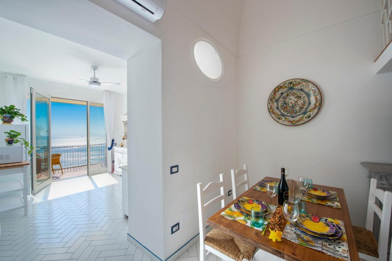 Villa Le Ali Sul Mare,Near Elevator, Few Steps,Parking Positano Exterior foto